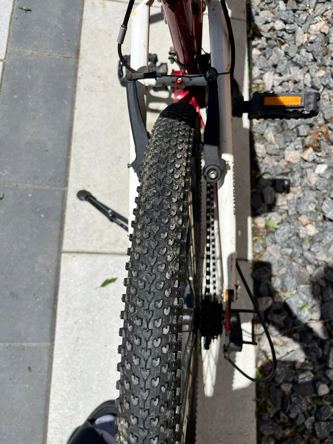 Red CCM Mountain Bike - photo 5