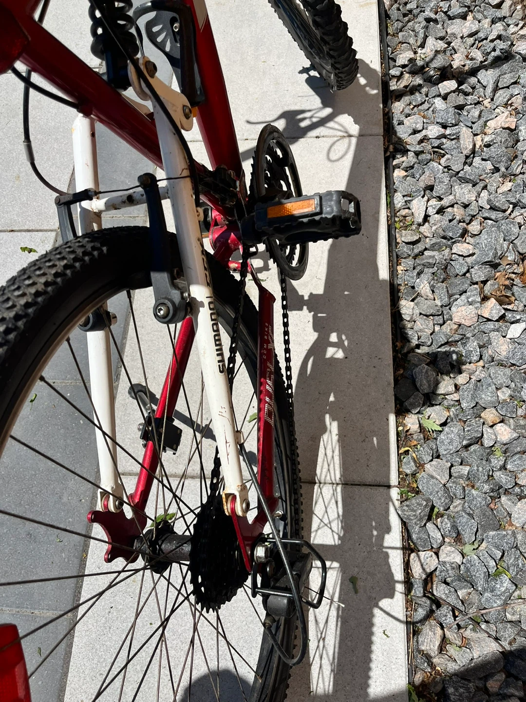 Red CCM Mountain Bike - photo 4