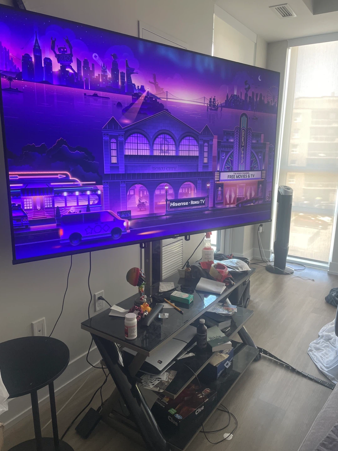 Hisense Roku TV 70 inch