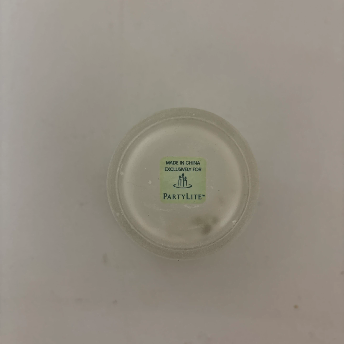 PartyLite Frosted Glass Snowflake Star Votive Candle Holder - photo 4