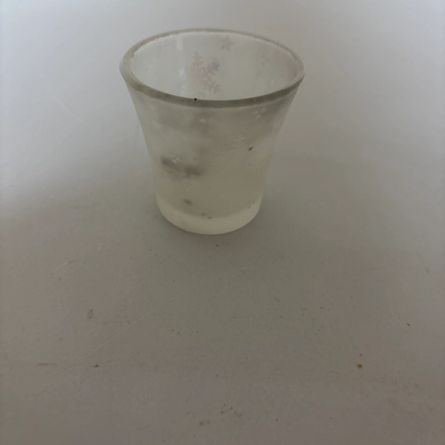PartyLite Frosted Glass Snowflake Star Votive Candle Holder - photo 2