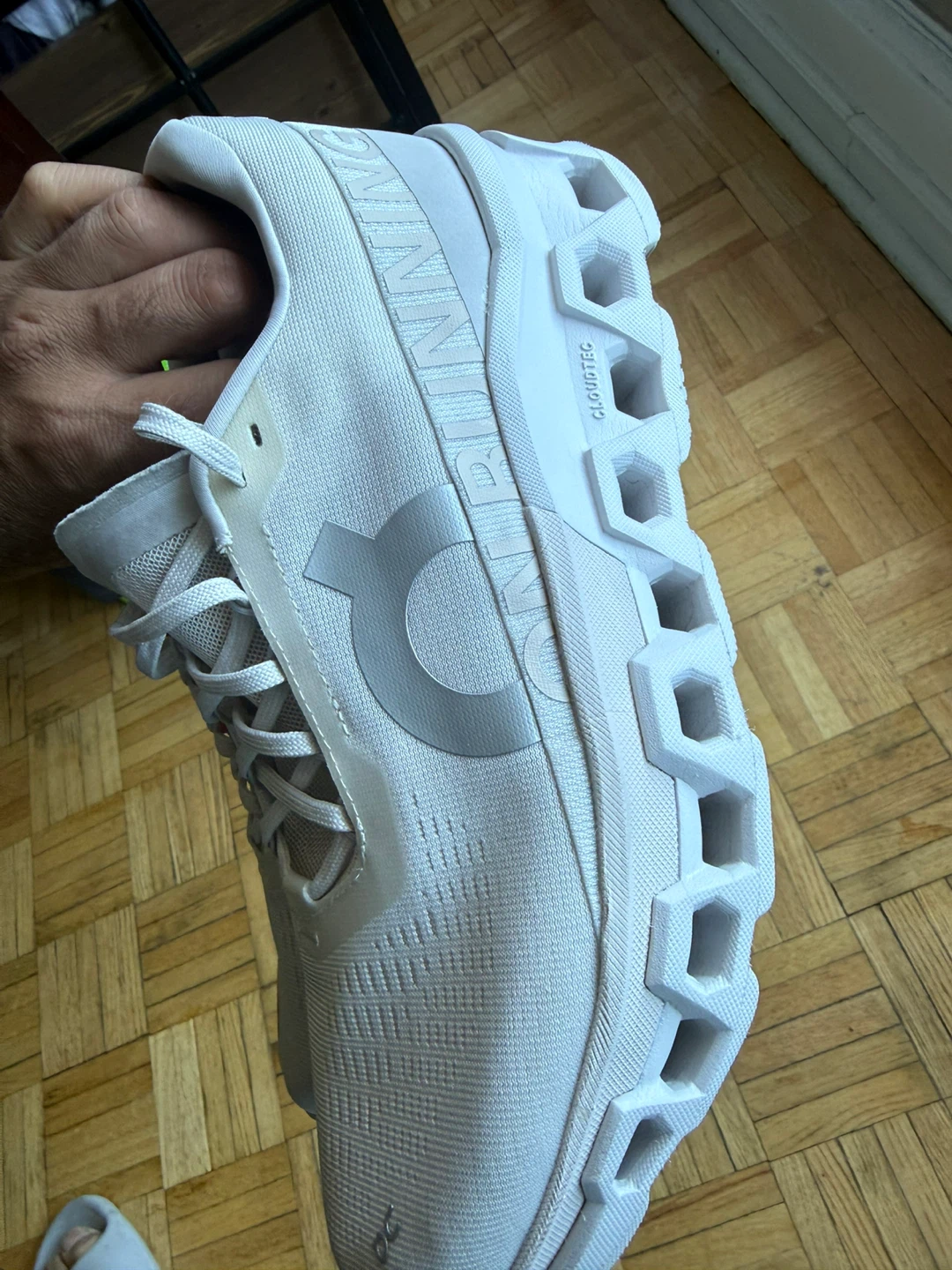 Running shoes - photo 2