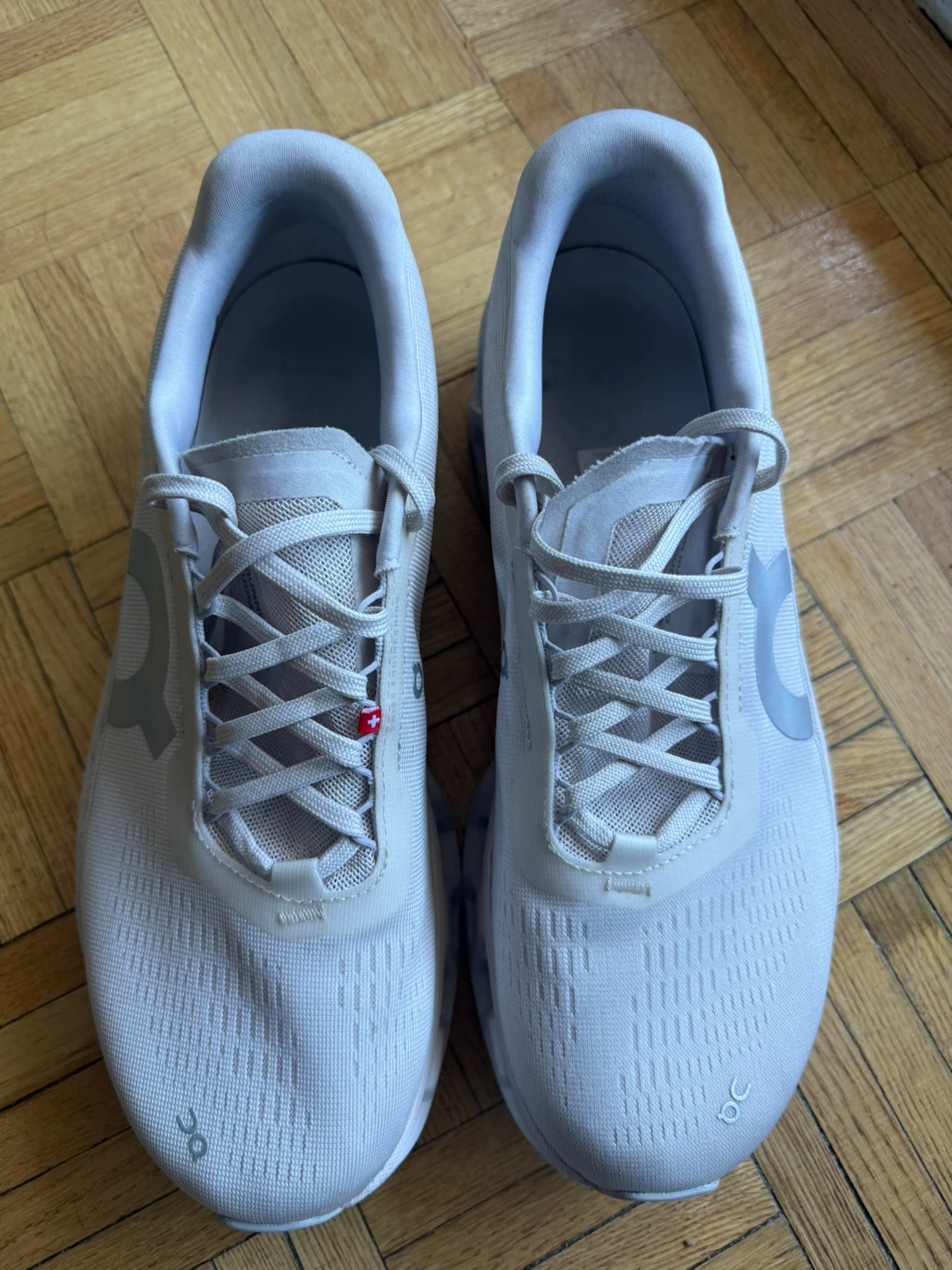 Running shoes - photo 5