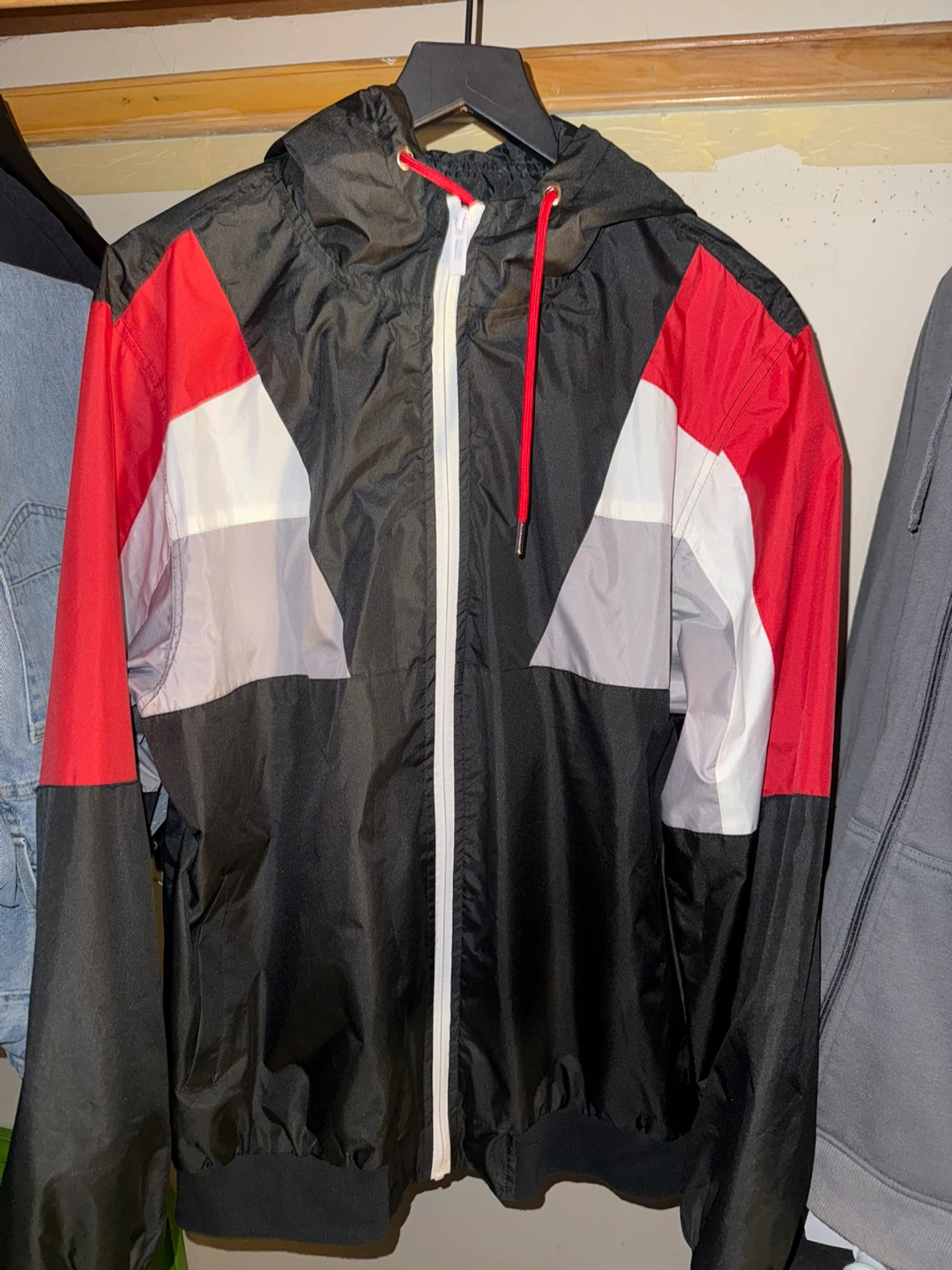 Sovereign State Windbreaker Jacket Size L