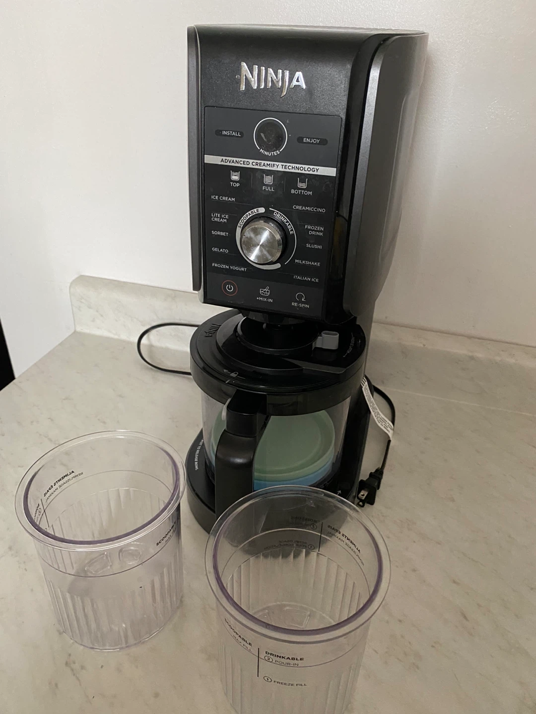 Almost new ice cream maker - photo 2