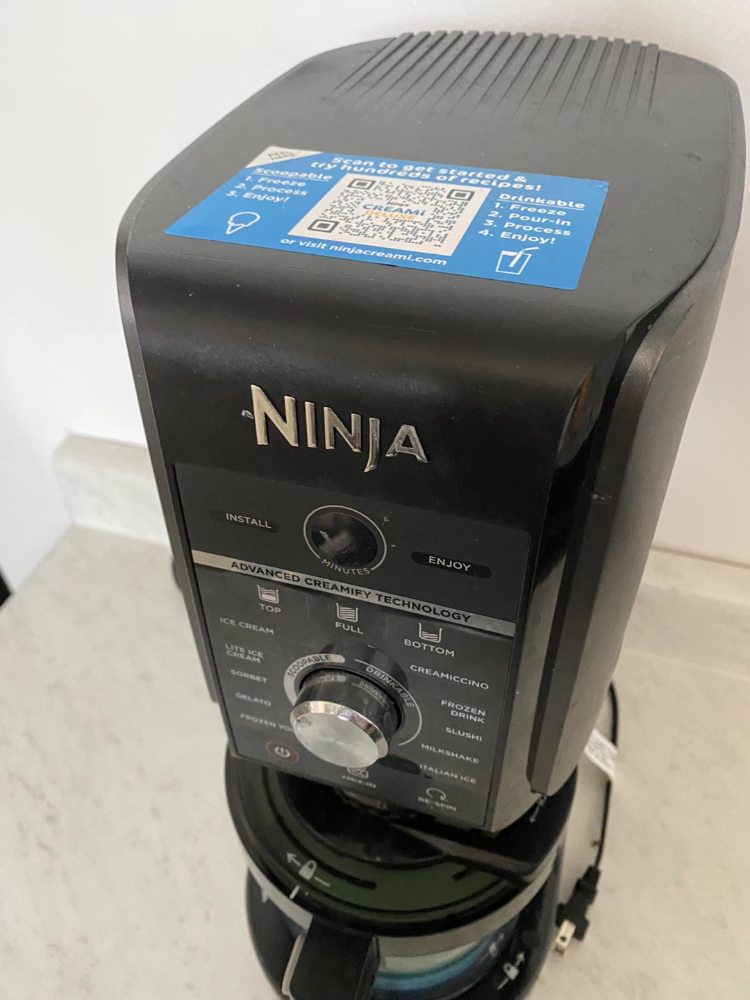 Almost new ice cream maker