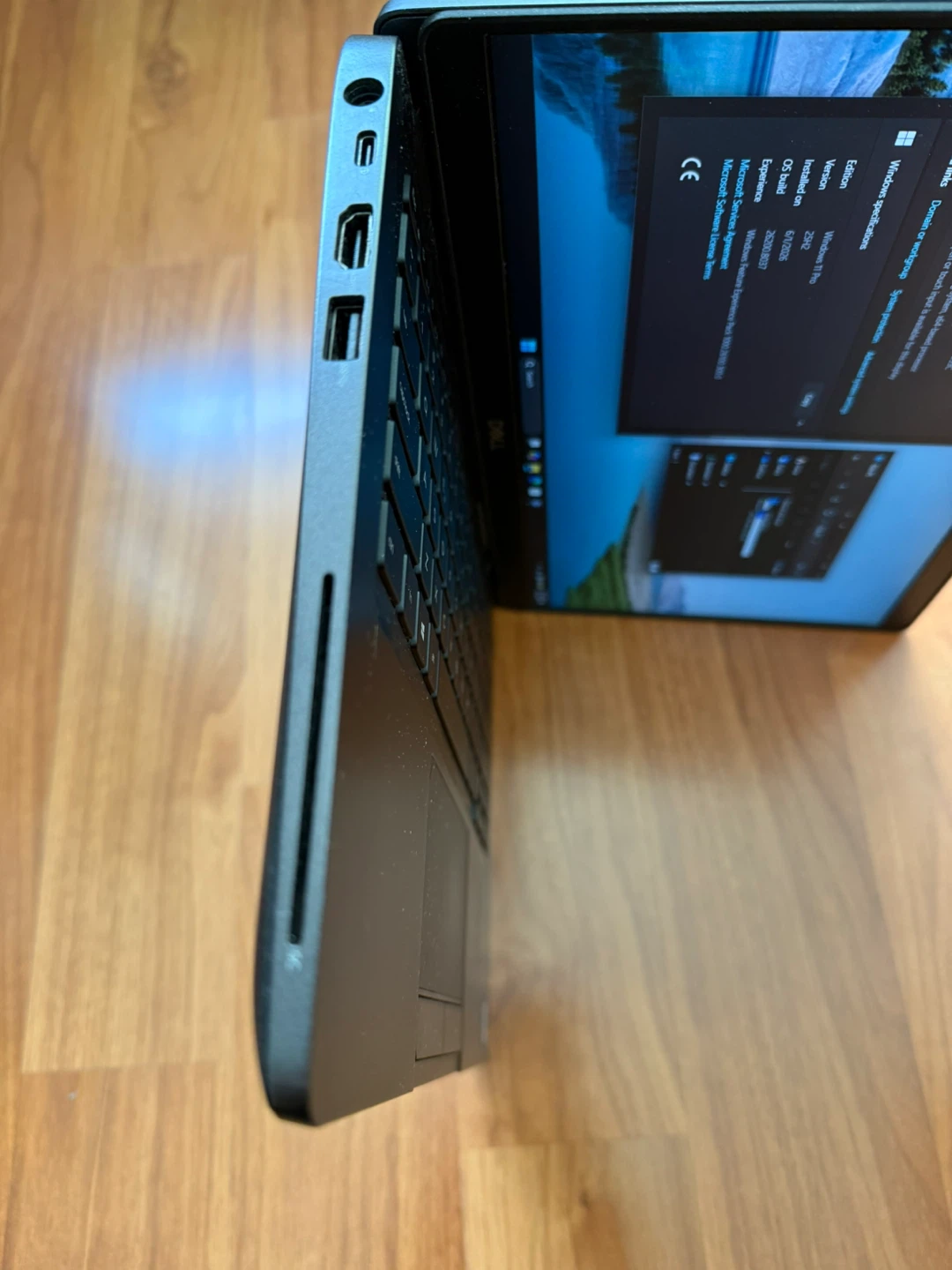 Dell 5300 laptop - photo 3