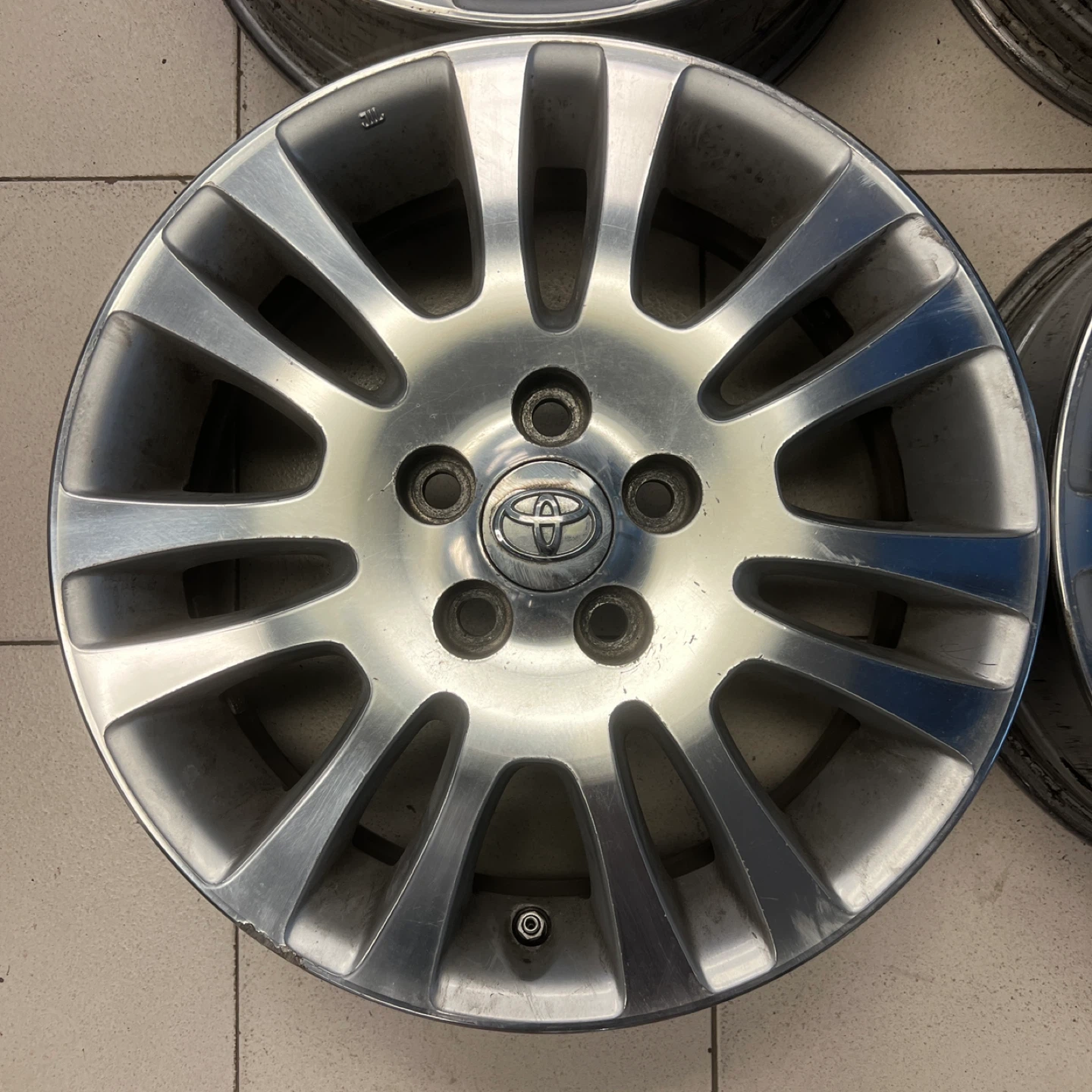 17” OEM Toyota alloy wheels 5x114.3 60.1 - photo 3