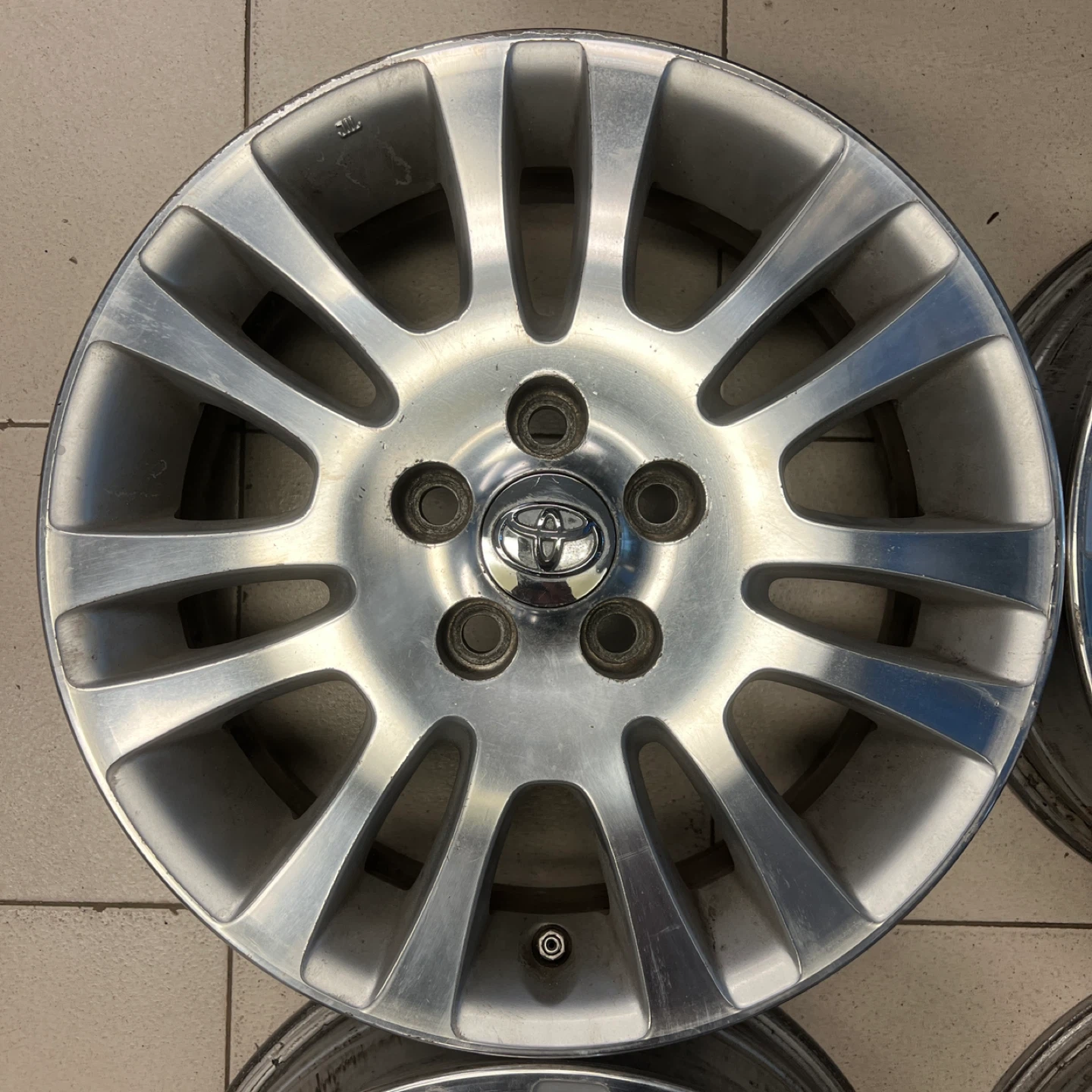 17” OEM Toyota alloy wheels 5x114.3 60.1 - photo 5