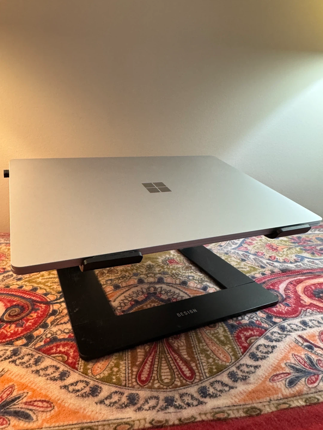 Black Laptop Stand - photo 2