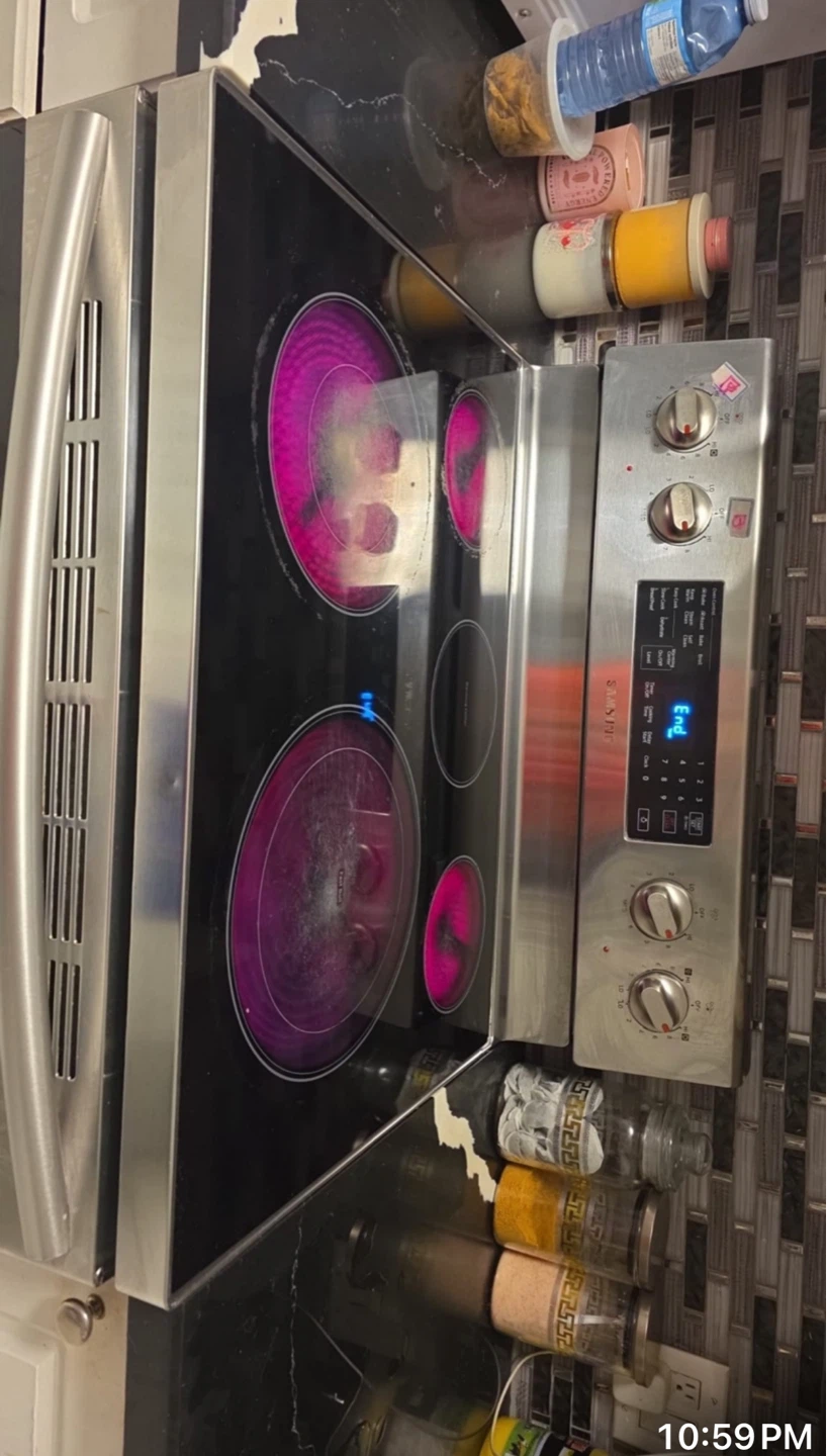 Samsung Electric Range - photo 4