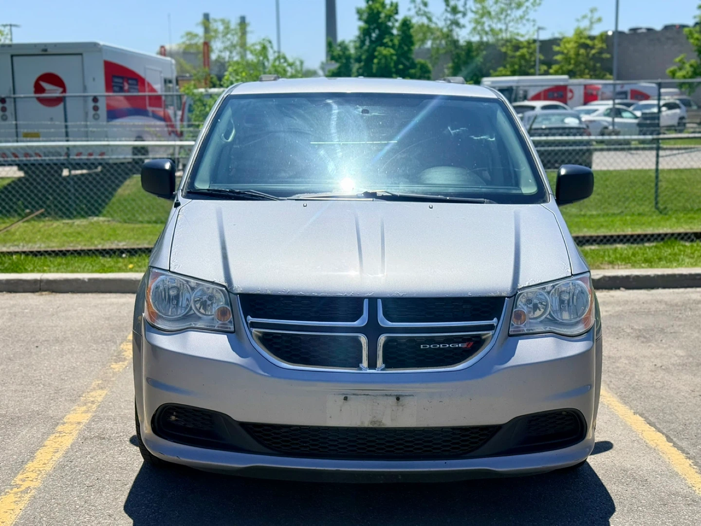 2017 Dodge Caravan SXT - photo 2