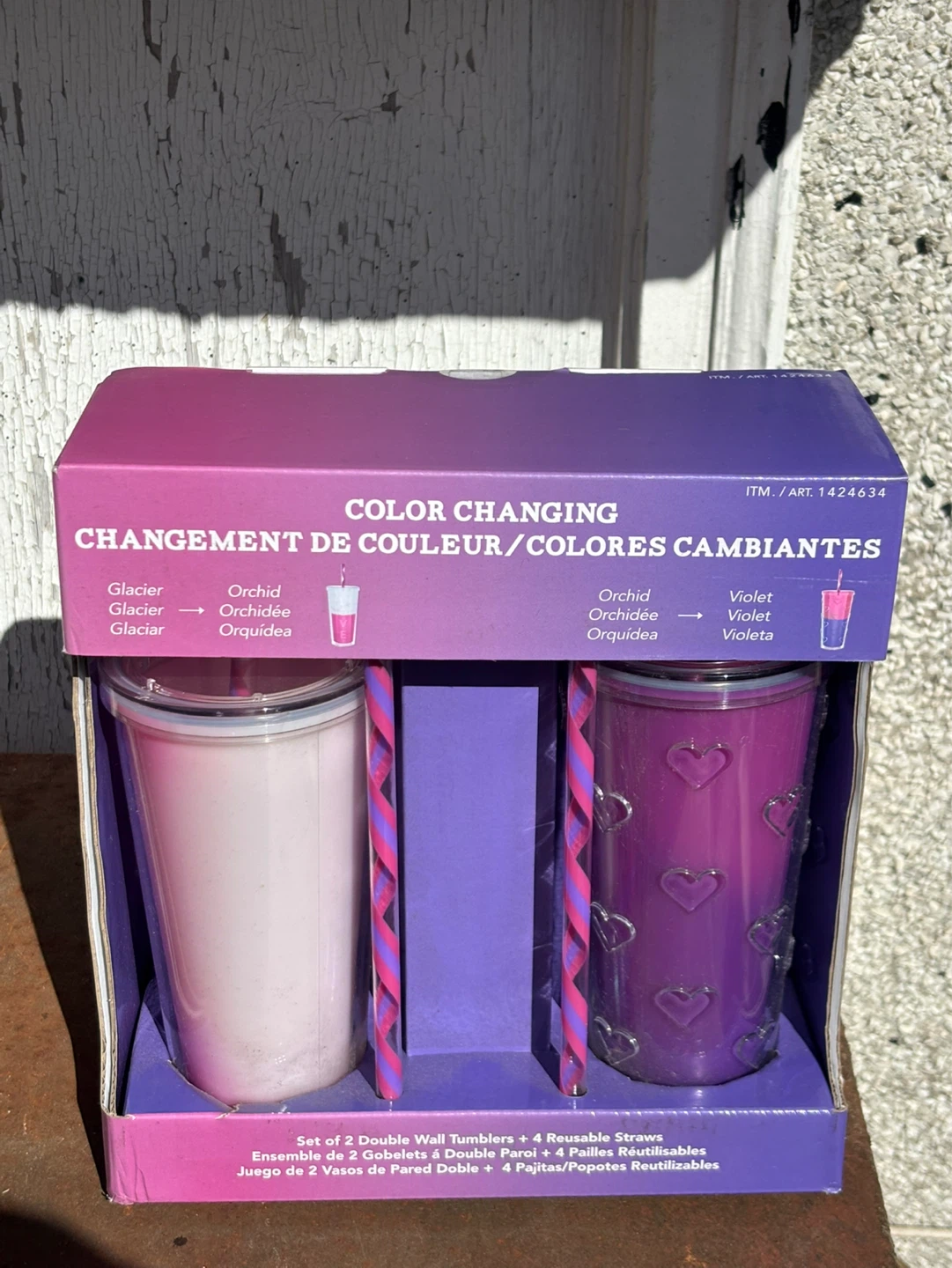 Brand new color changing cups