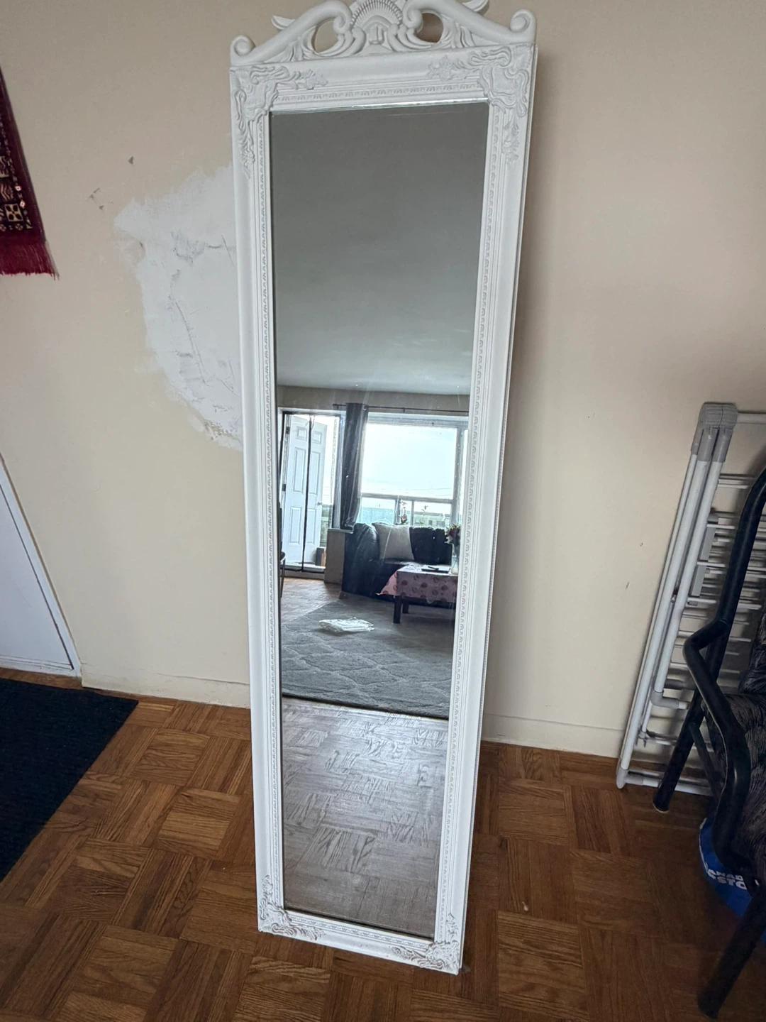 White Ornate Standing Mirror