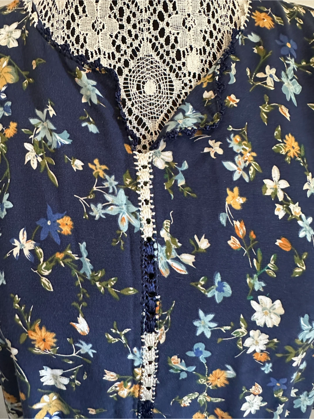 Navy Floral Maxi  with White Lace Detail - photo 2