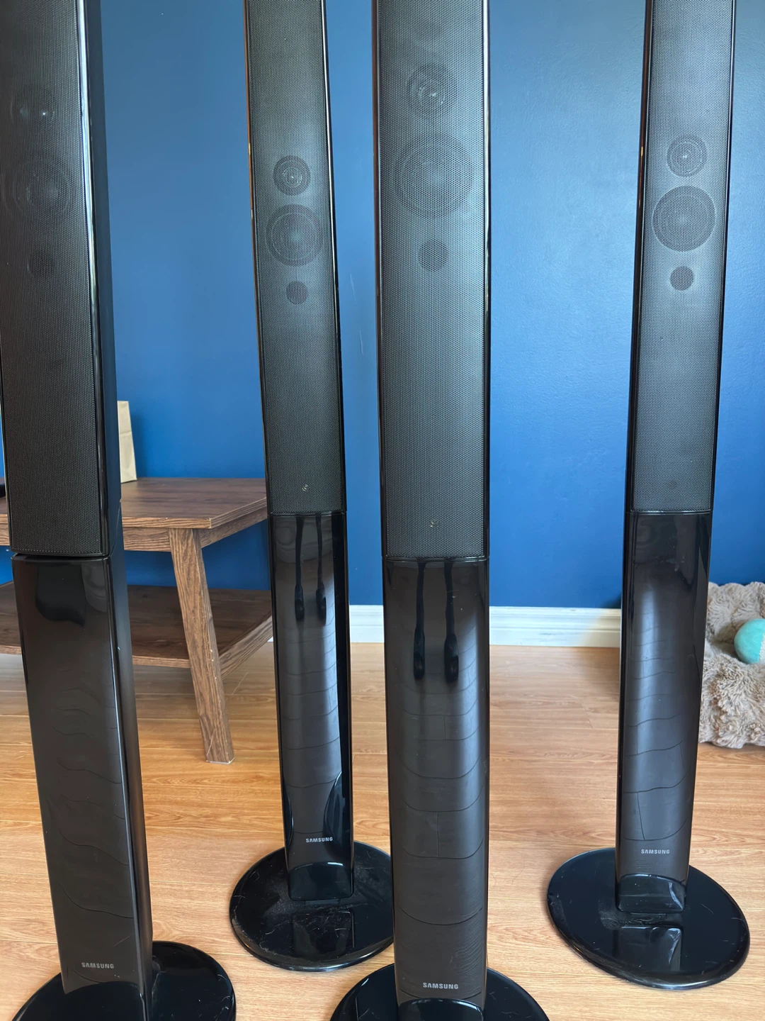 Samsung Soundbar and Speaker System - photo 2