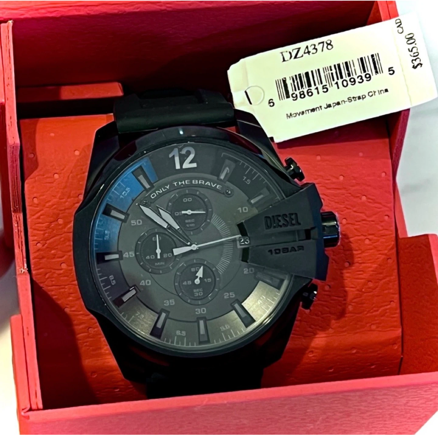 Like New! Diesel Mega Chief Stainless Steel/Silicone Blackout