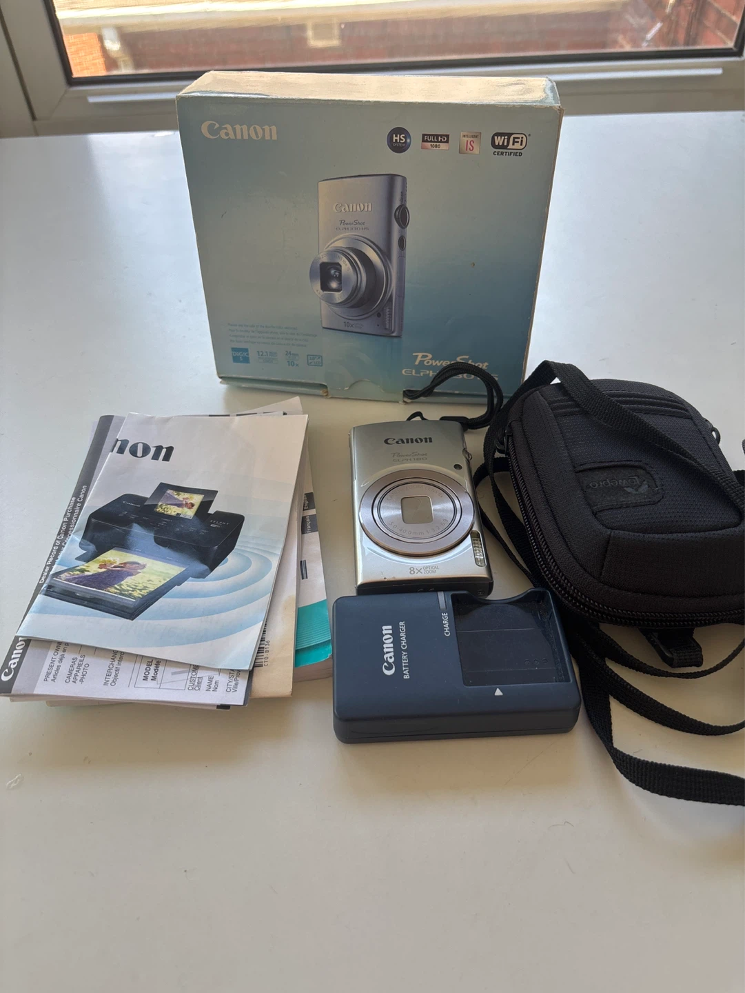 Canon PowerShot ELPH 330 HS Digital Camera with Case and Charger