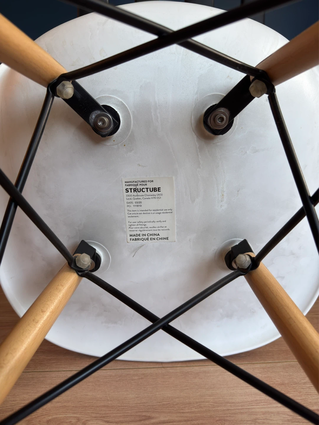 Structube White Dining Chairs (4) with Wooden Legs - photo 4