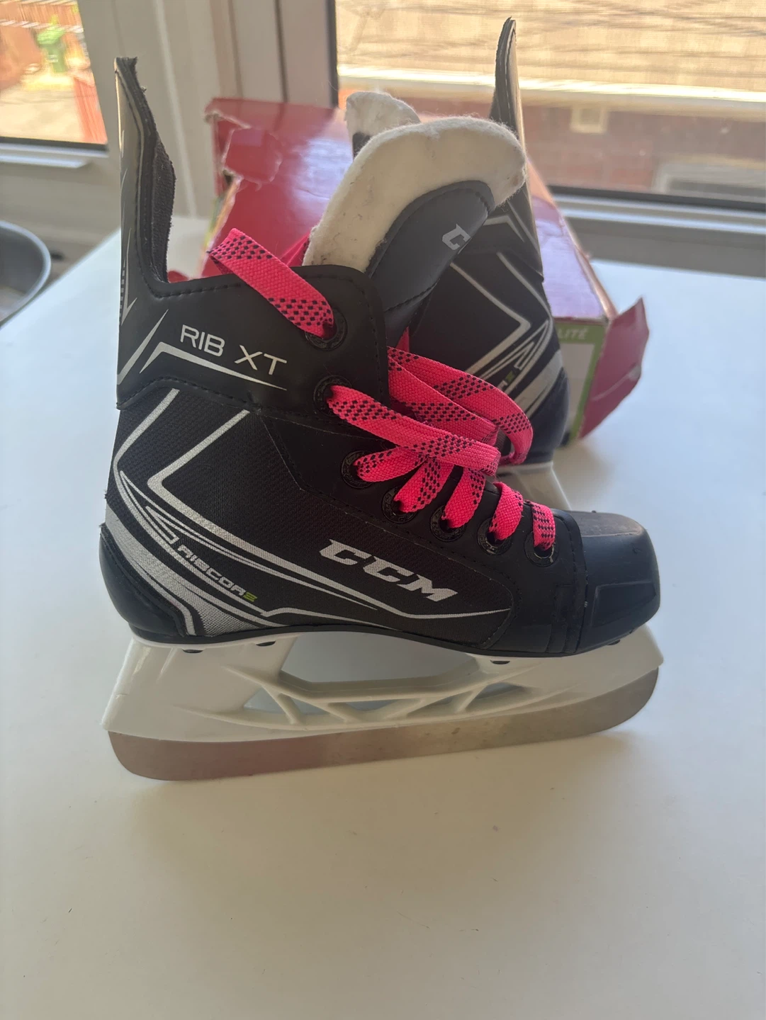CCM Rib XT Youth Ice Skates - photo 4
