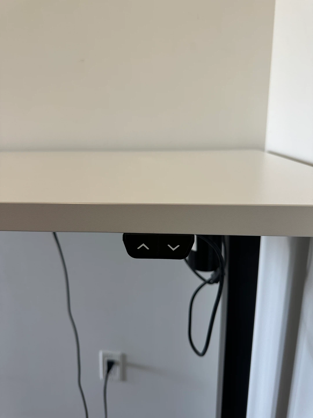 FlexiSpot Standing Desk + Steelcase Series 1 Office Chair - photo 3