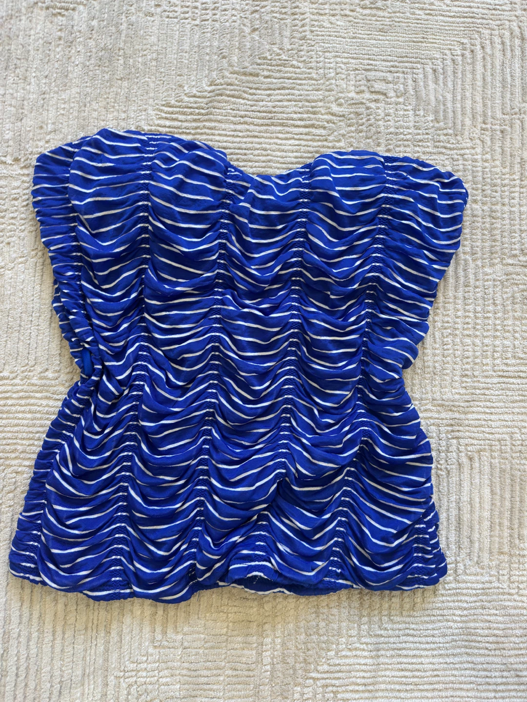 Y2K ruched strapless top