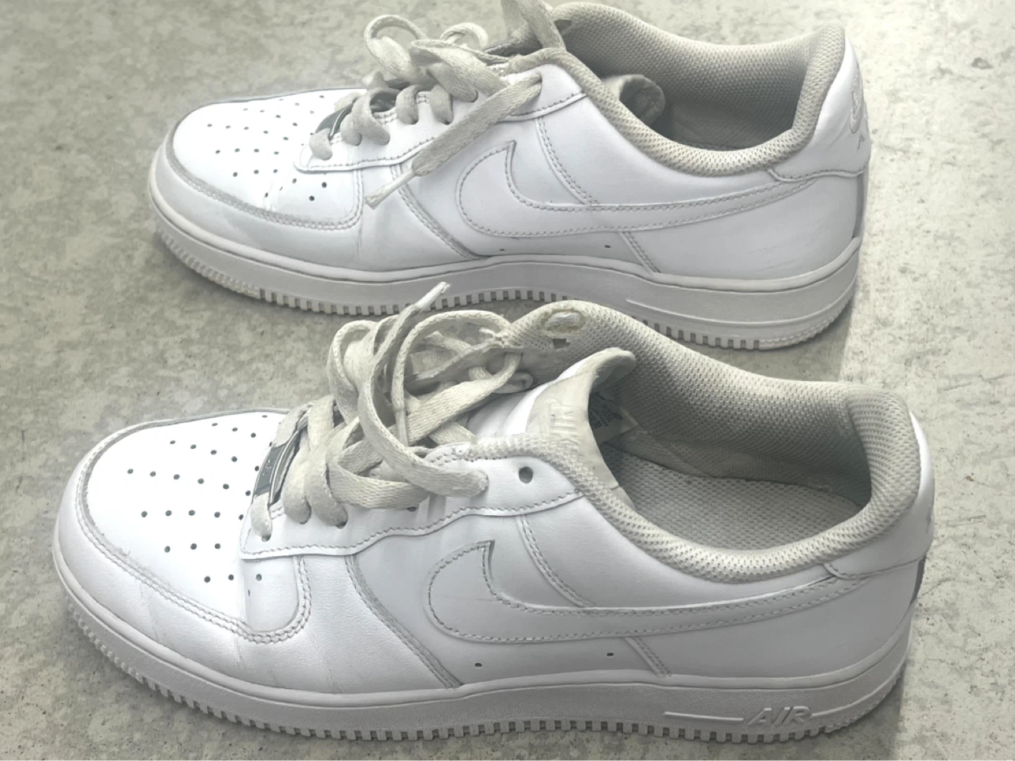 Nike Air Force 1 White Leather Sneakers - photo 3