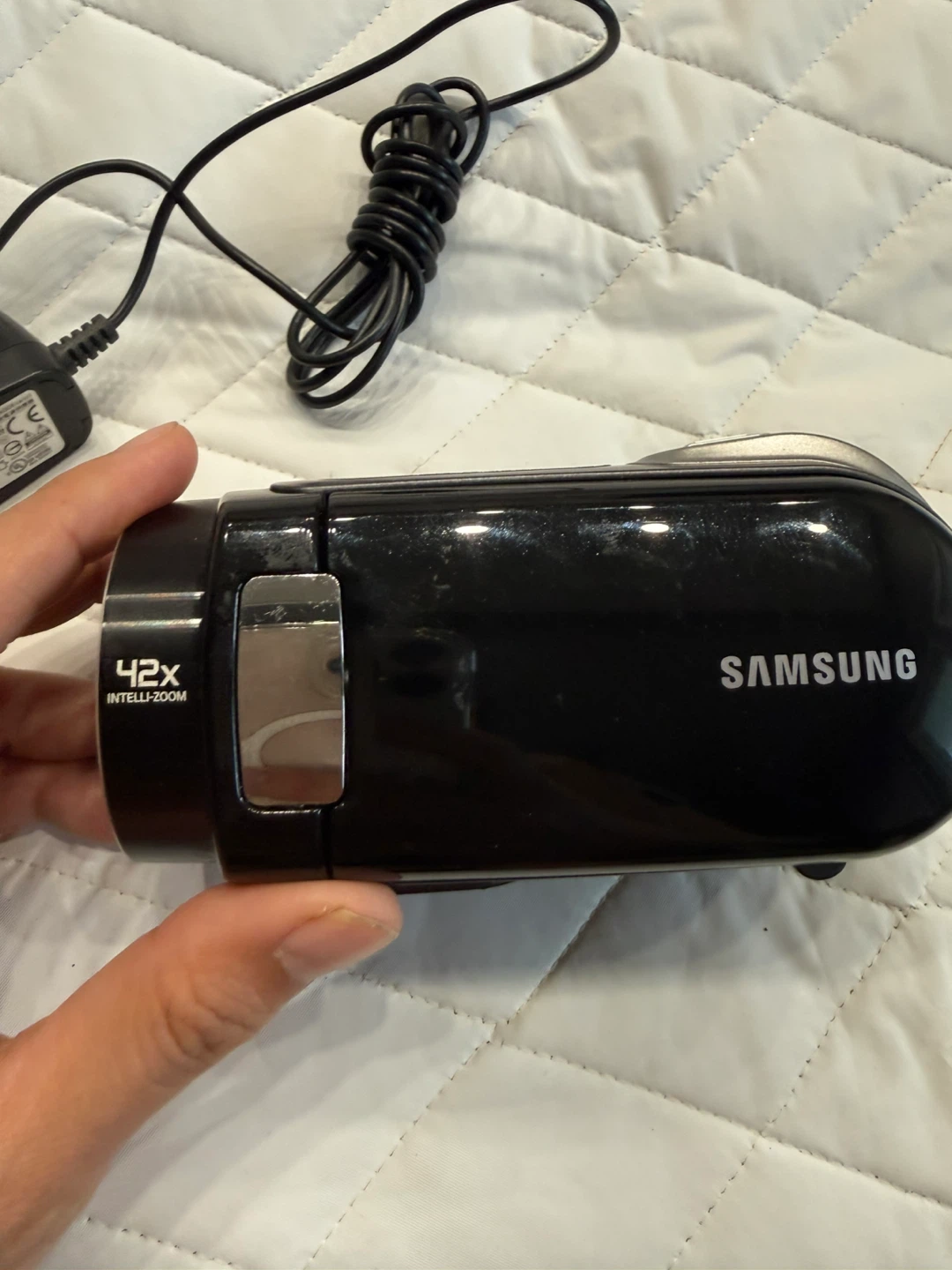 Samsung Camcorder with 42x Intelli-Zoom