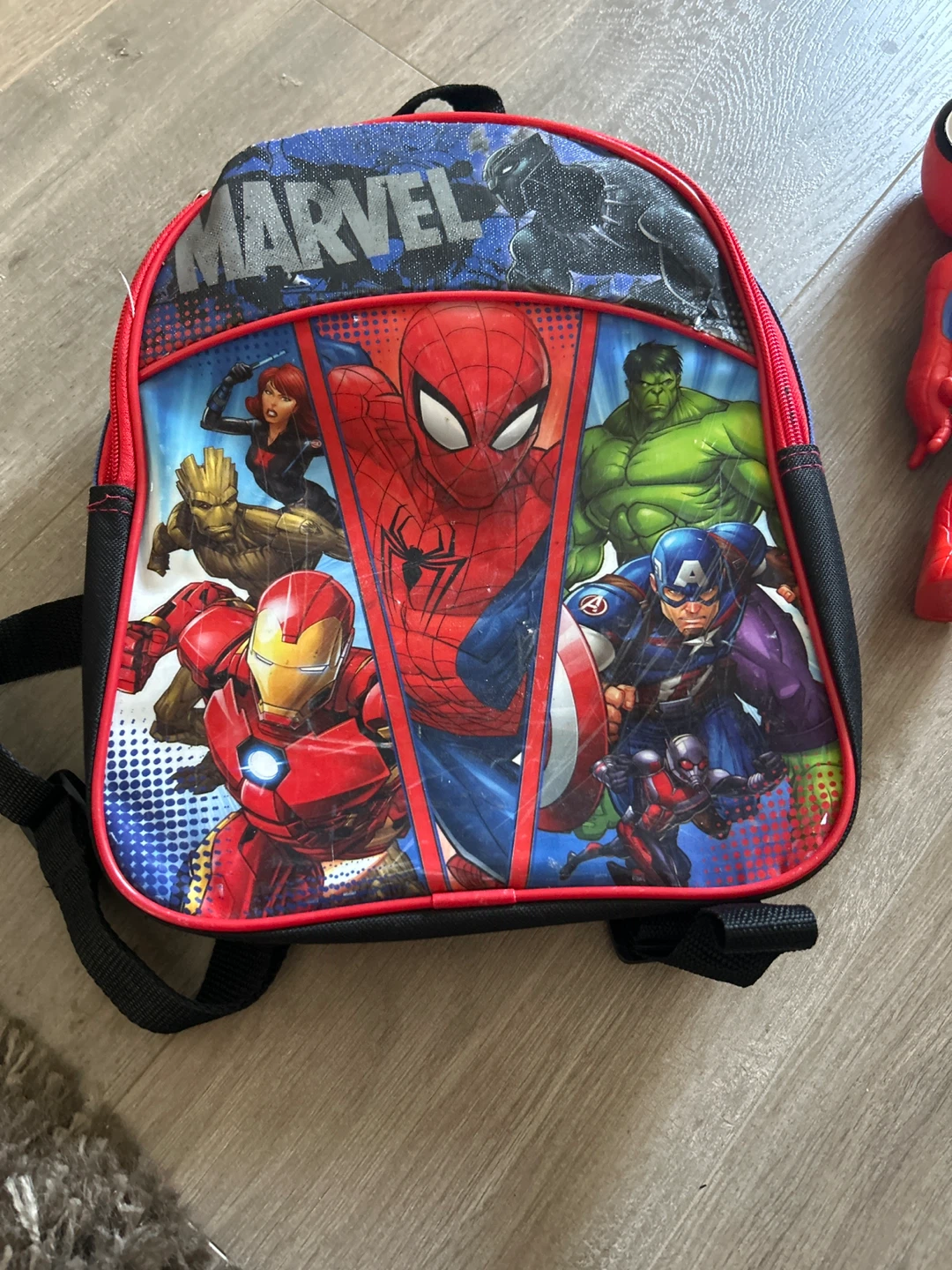Marvel Spiderman Action Figures and Backpack - photo 3