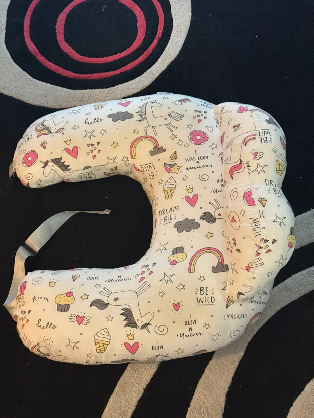 Nursing Pillow for breastfeeding