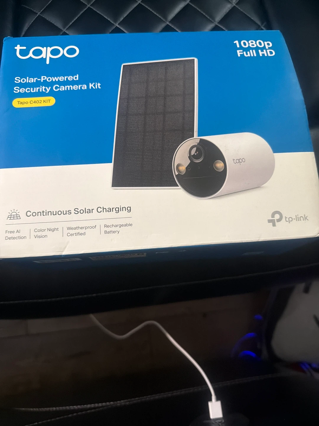 Tapo Solar-Powered Security Camera Kit C402
