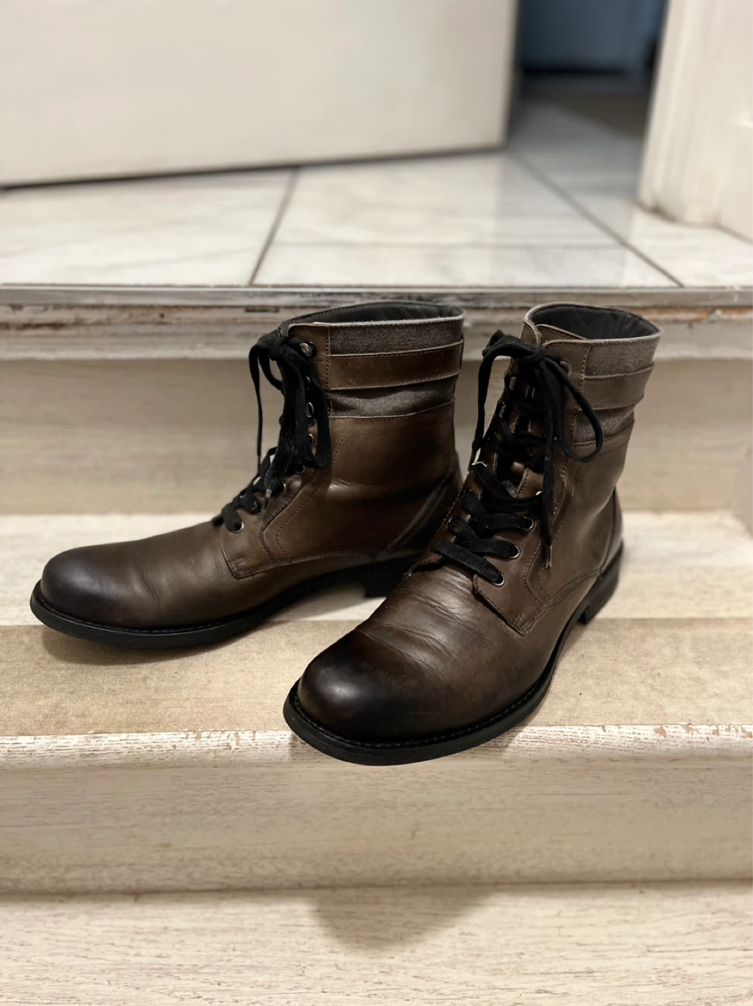 Brown Premium Leather Lace-up Boots