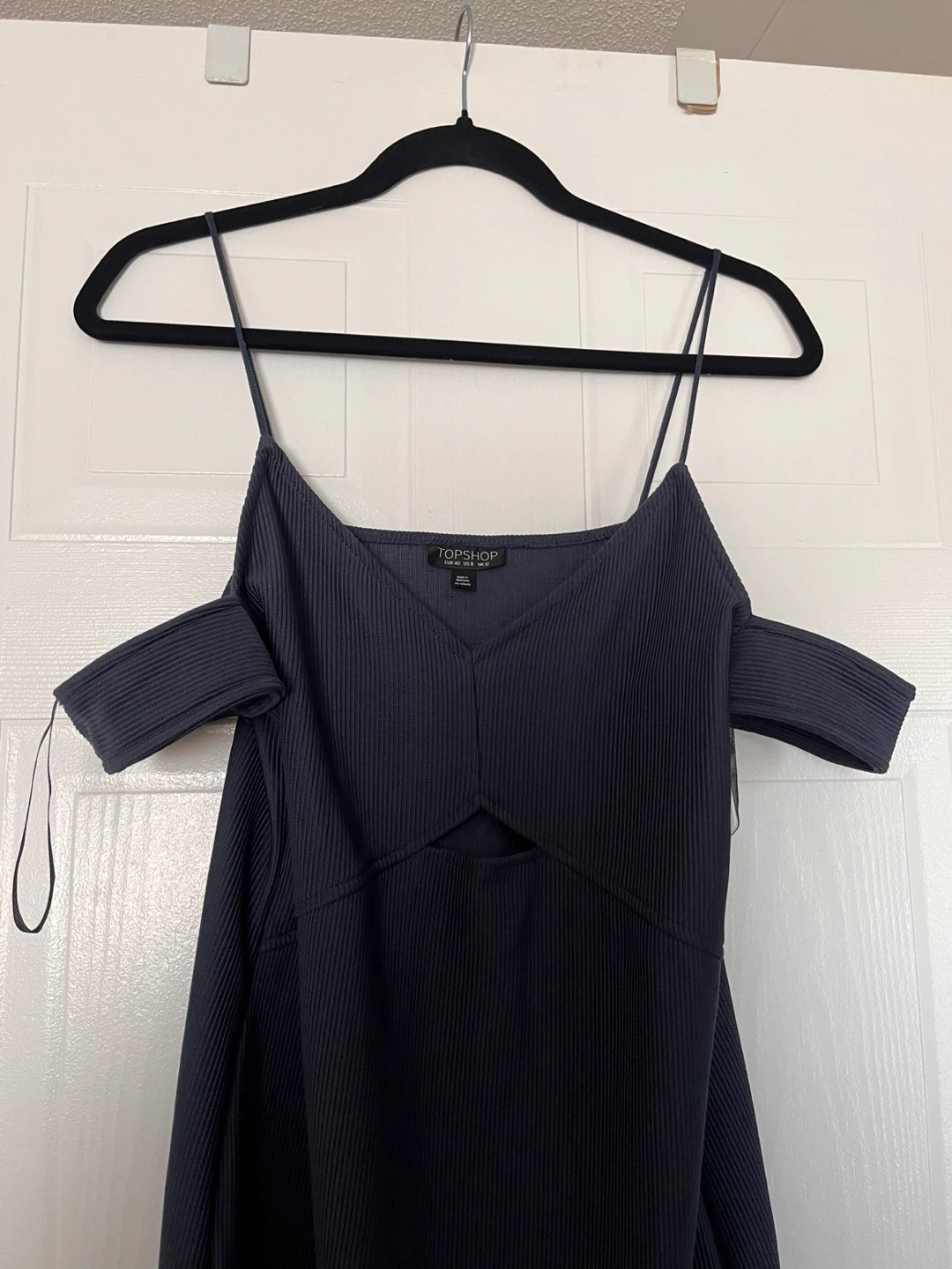 TOPSHOP Navy Ribbed Cold Shoulder Midi Dress - photo 3
