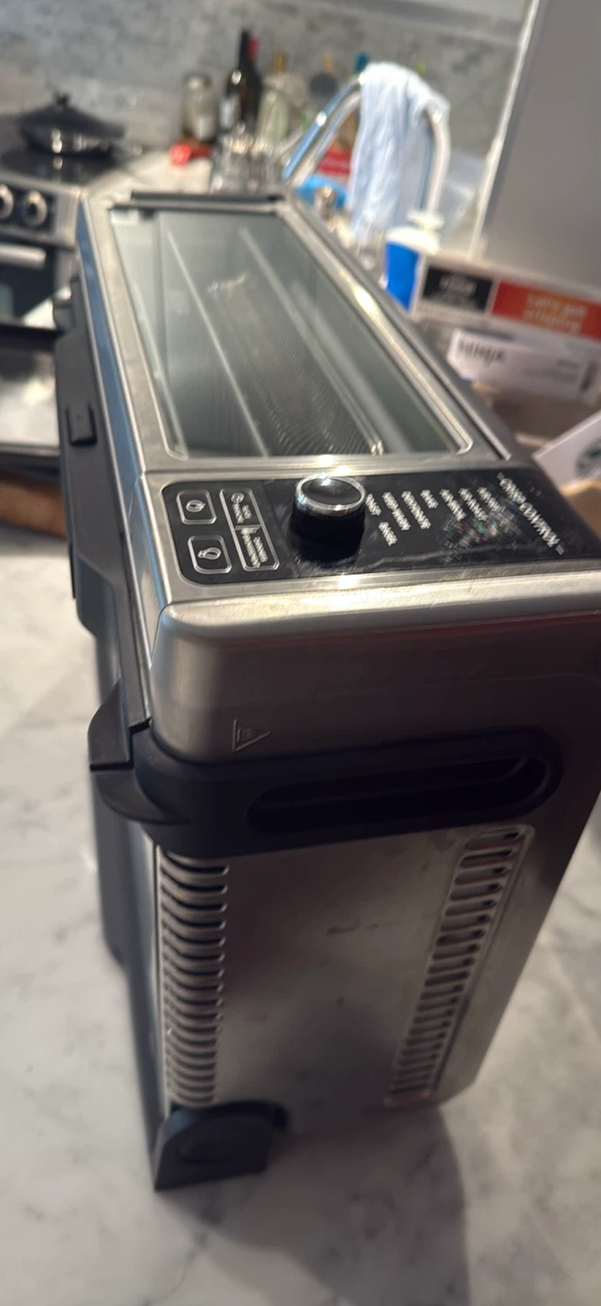 Ninja Air Fryer Toaster Oven - photo 2