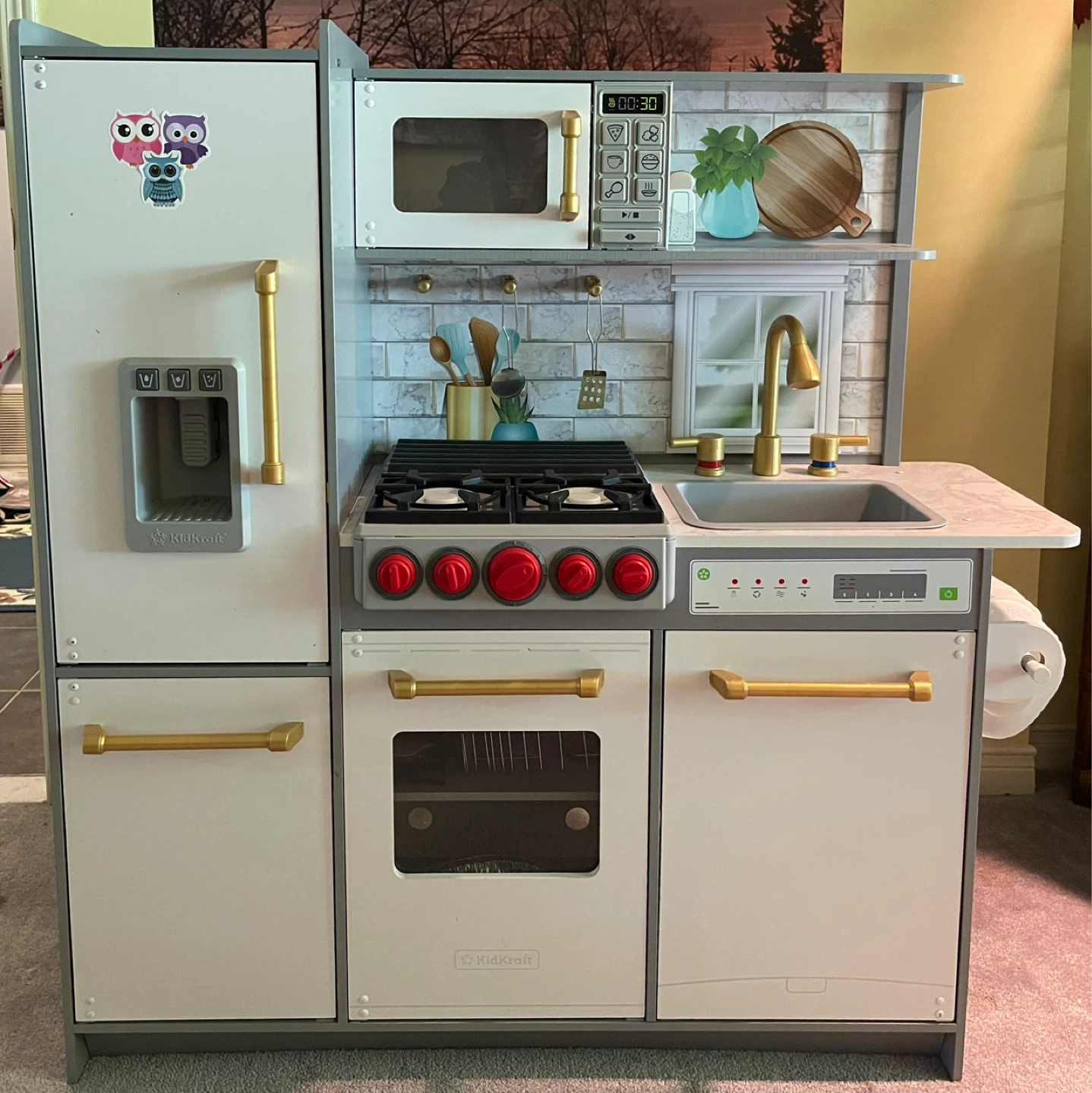 KidKraft Play Kitchen