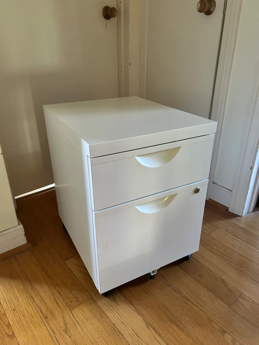 Metal Wheel Drawer