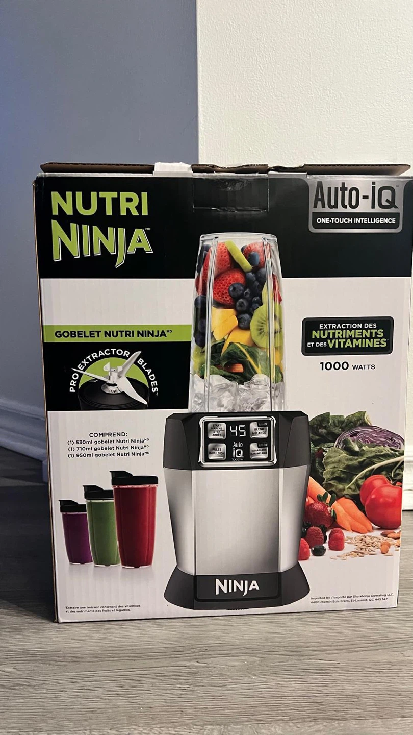 Nutri Ninja Auto-iQ 1000W Personal Blender with Cups