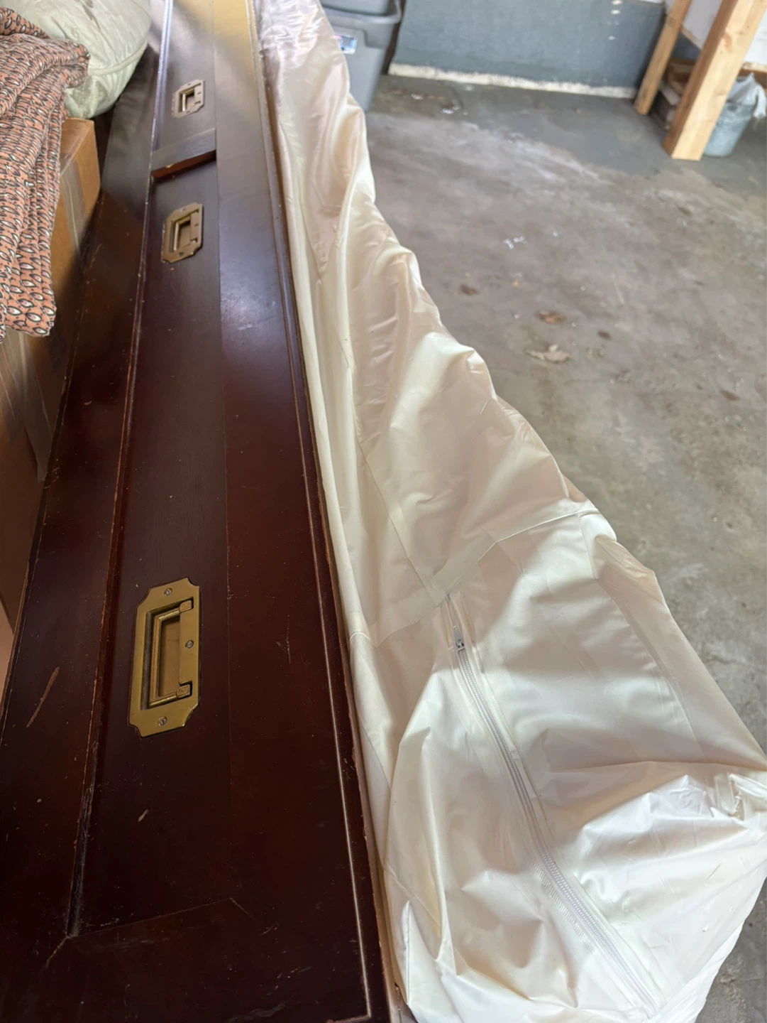 Trundle bed, wooden sides, mattress and chair