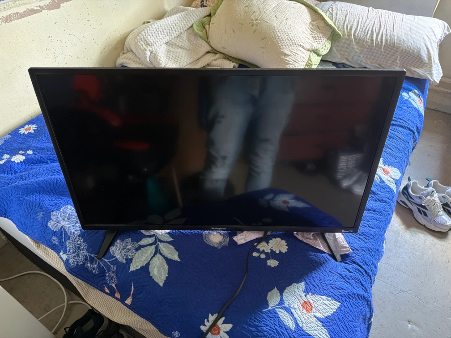 Westinghouse 32" Smart TV