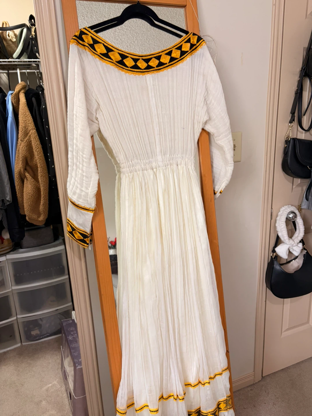 Traditional Ethiopian/Eritrian Dress