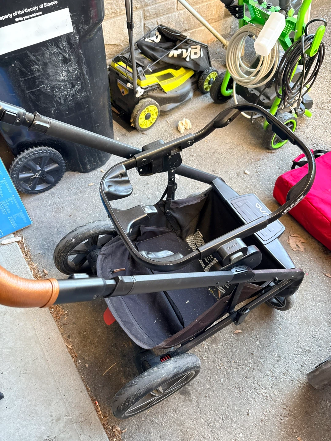 Nuna pipa stroller & car seat - photo 5