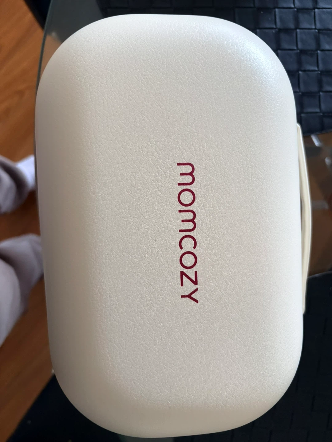 Momcozy M9 Wearable Breast Pumps