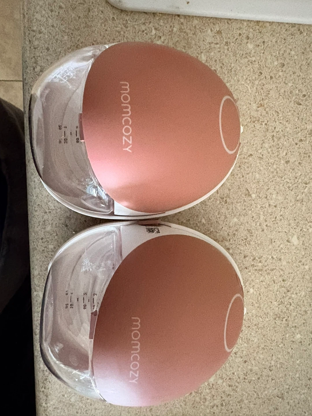 Momcozy M9 Wearable Breast Pumps - photo 2