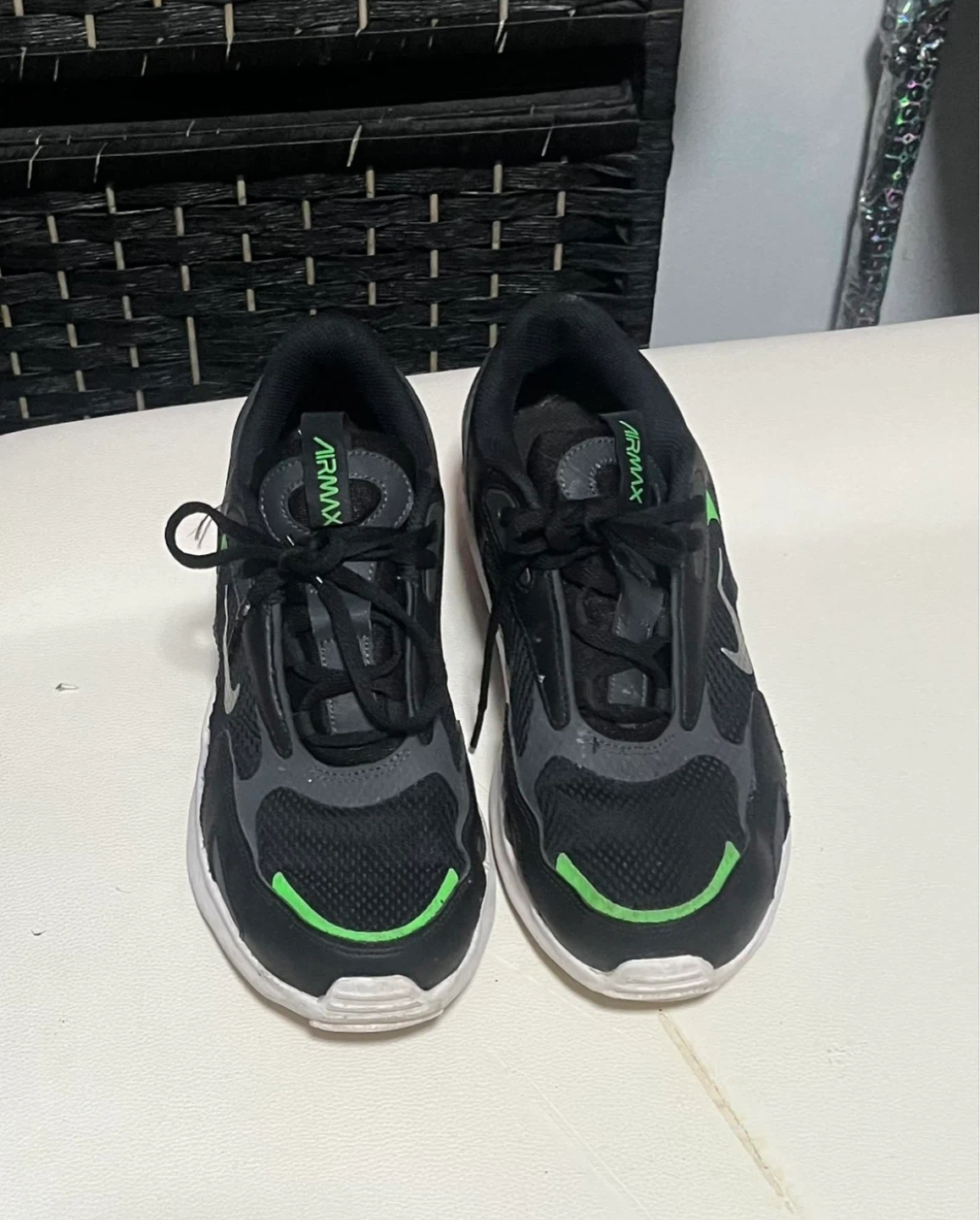 Nike Air Max 200 Black Green Shoes size 7 men - photo 3