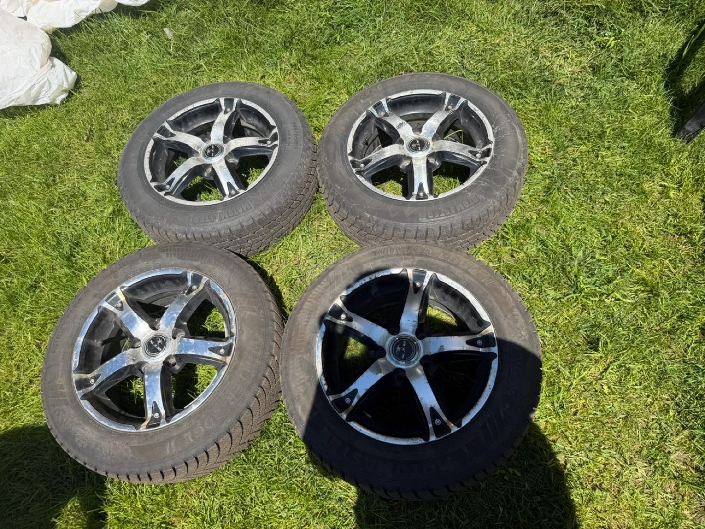 Set of 4 Alloy Wheels with Tires - photo 2
