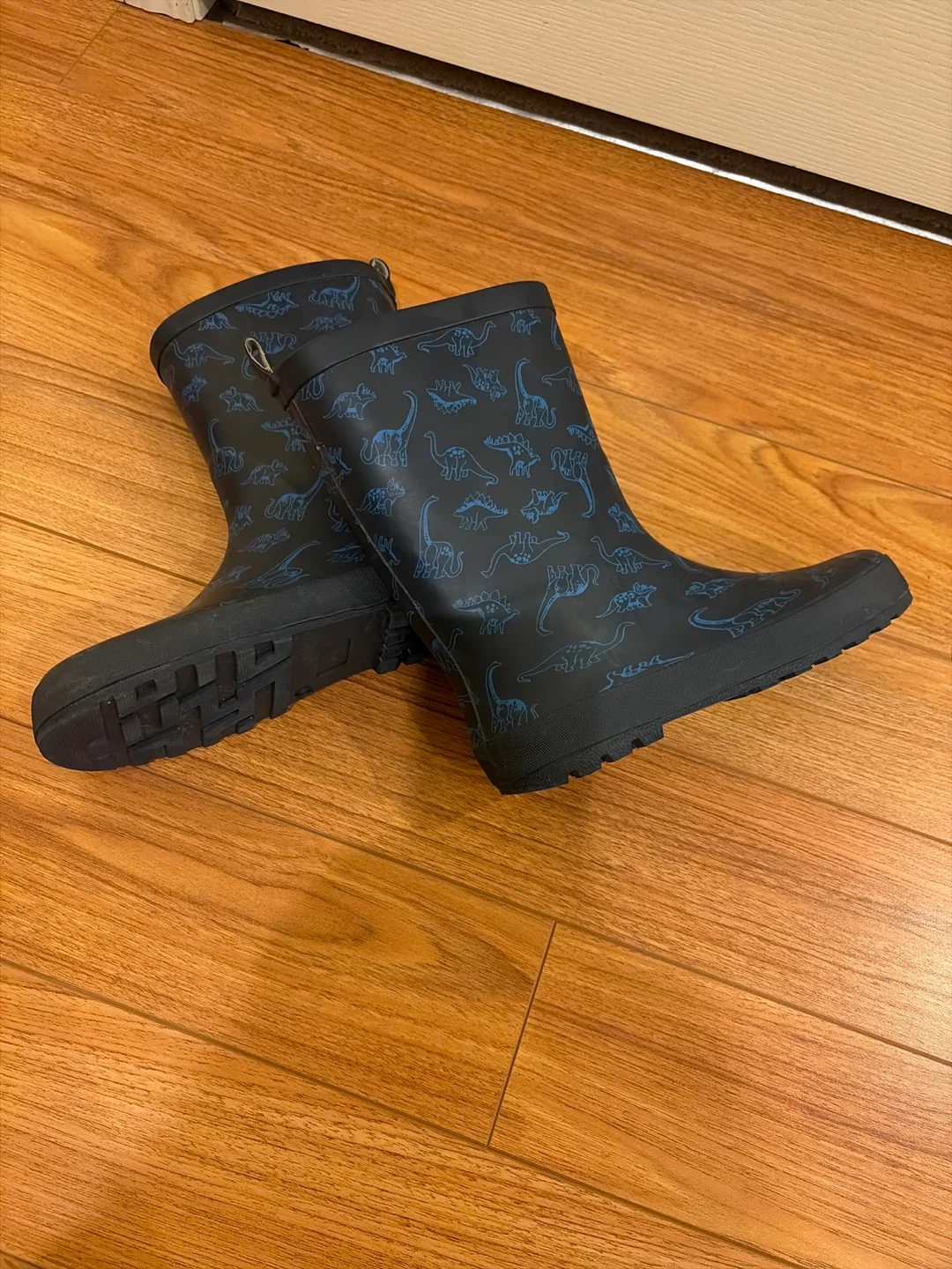 Black Dinosaur Rain Boots - Kids Size 5 - photo 4