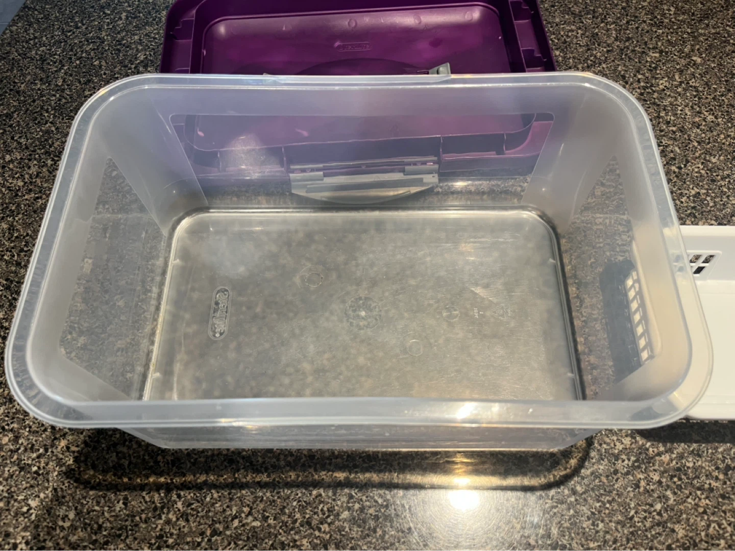 Clear storage box and baskets - photo 2
