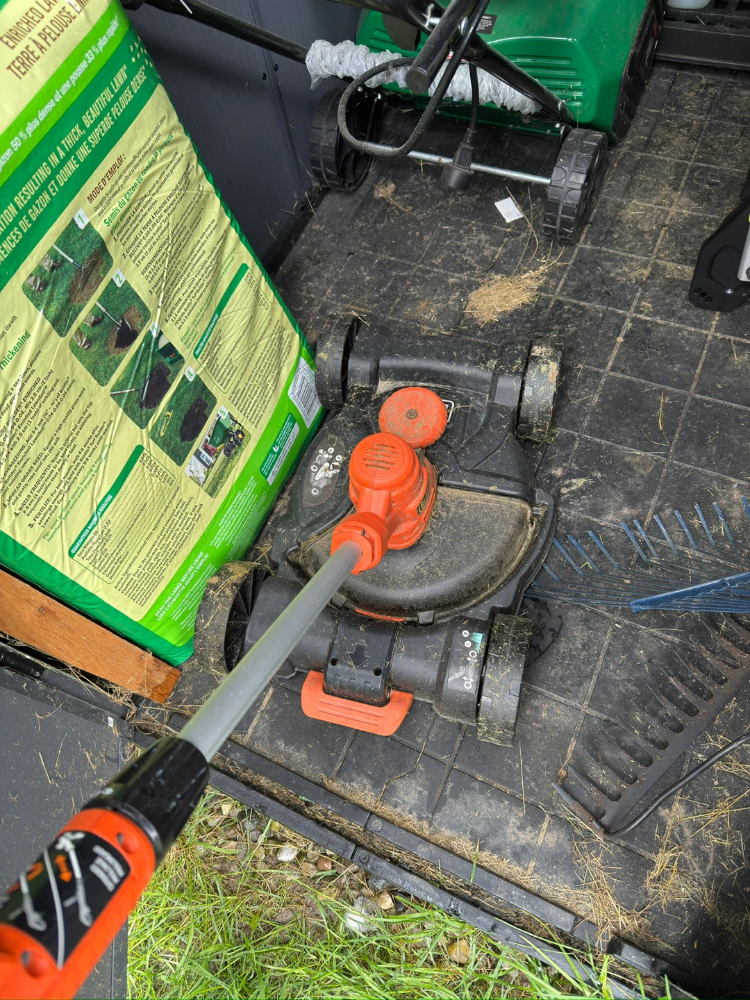 Black+Decker Electric Lawn Mower