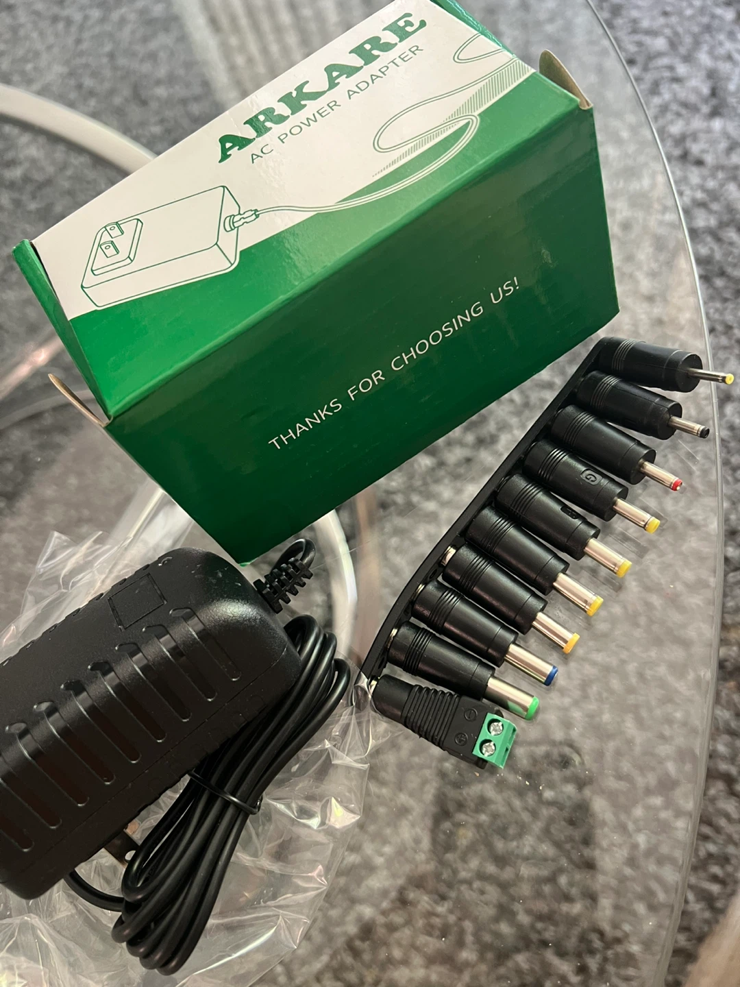 NEW Universal AC Power Adapter with Multiple Tips
