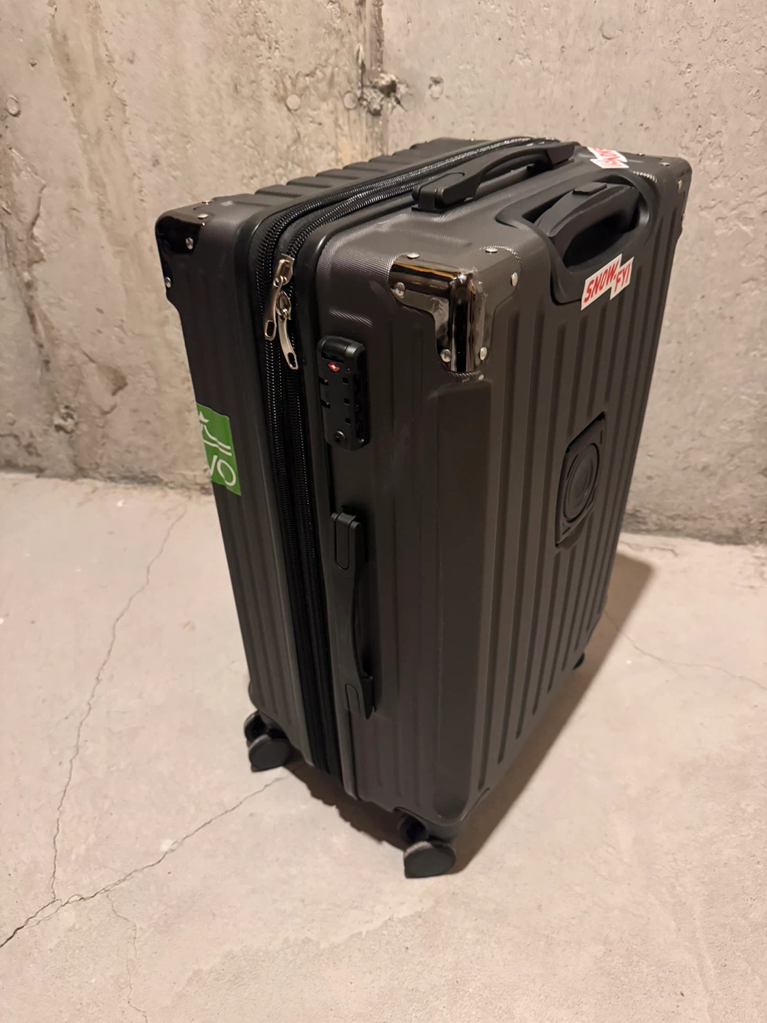 Grey Hardside Spinner Luggage 25‘’ - photo 2